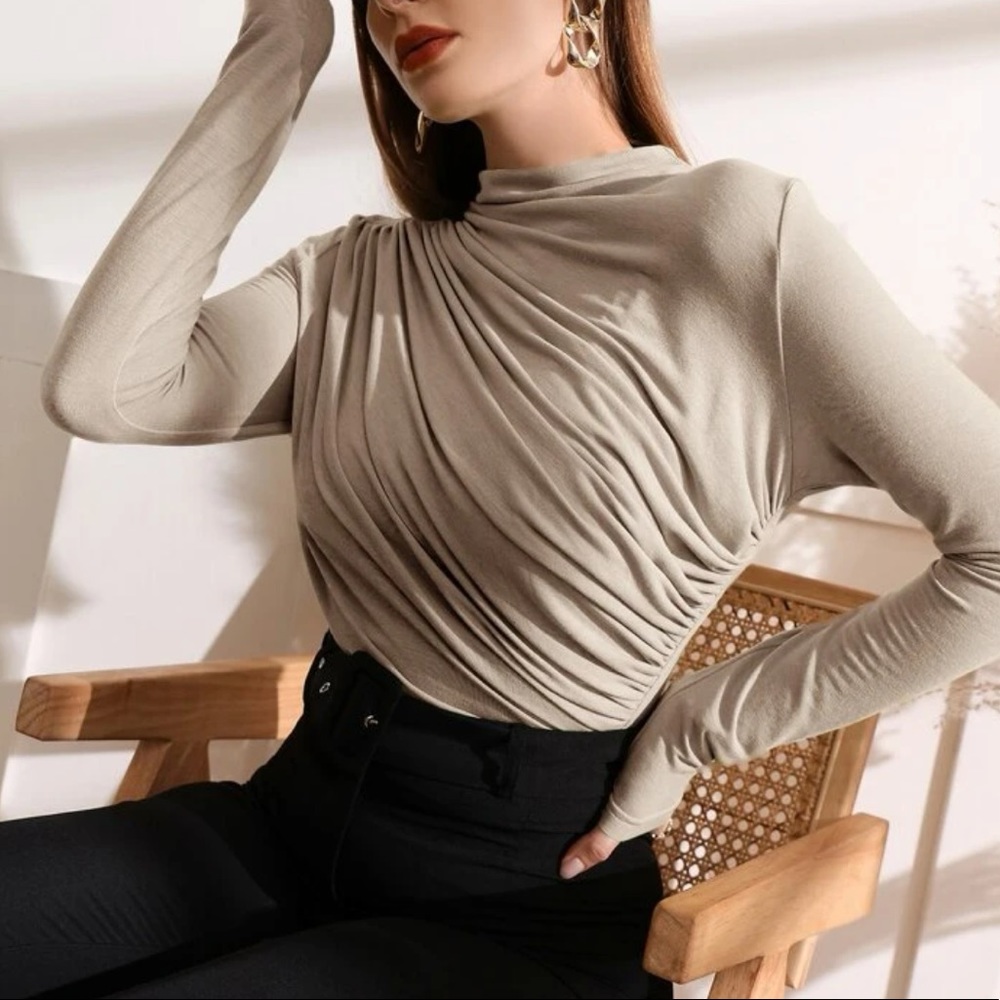 Apricot minimalist ruched blouse - Picture 3 of 16